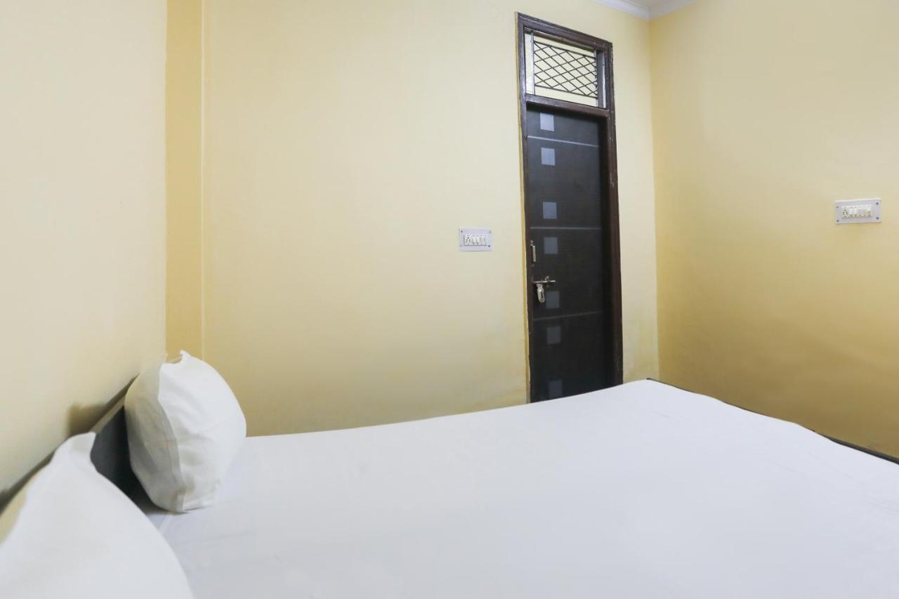 Spot On 61003 Kailash Dham Noida Extérieur photo
